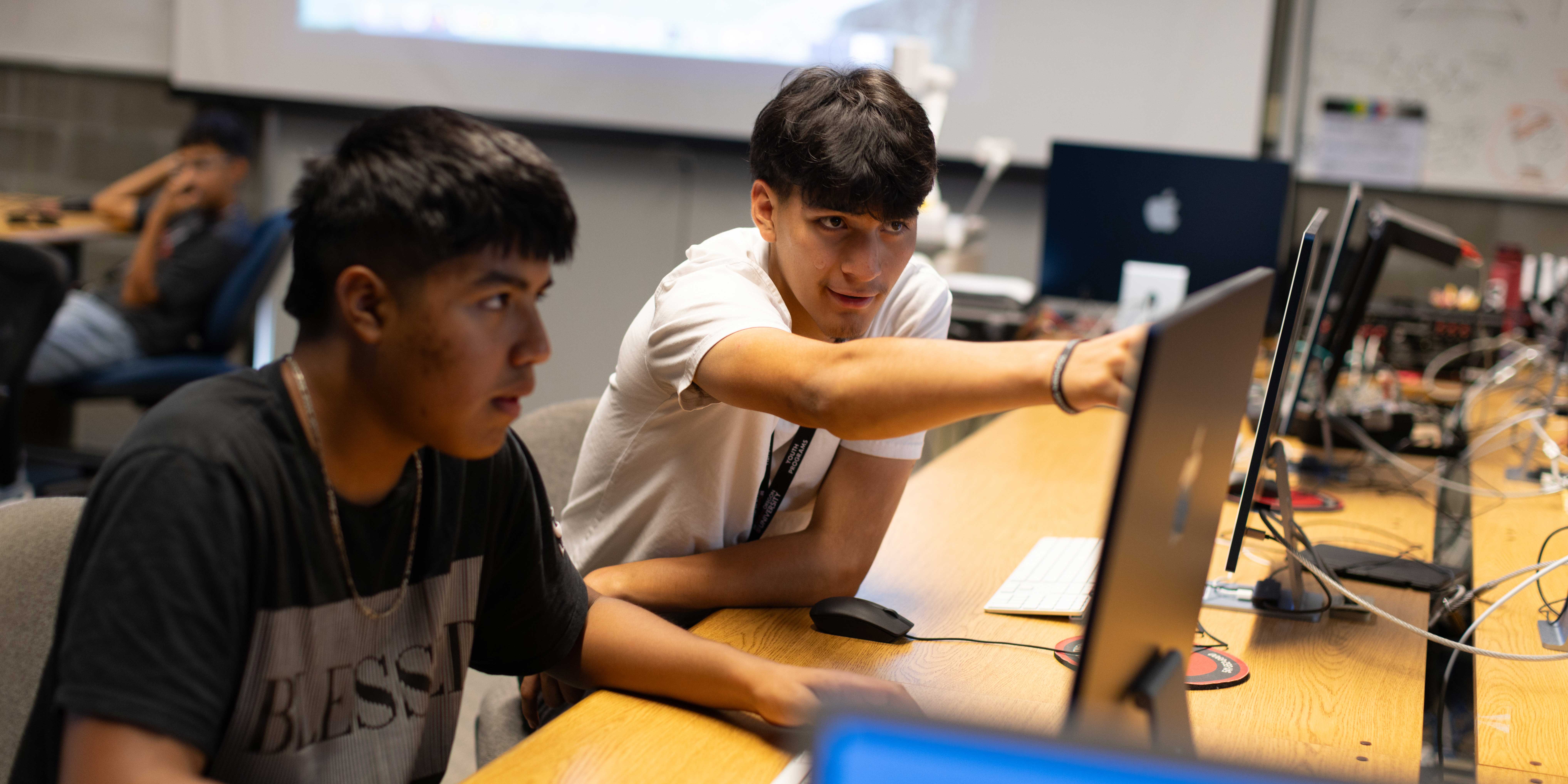 Academic Latina and Leadership Featured